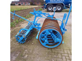 اسطوانة المزرعة Lemken Variopack 110