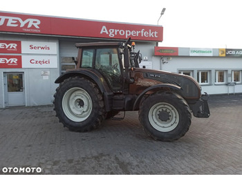 جرار VALTRA T202