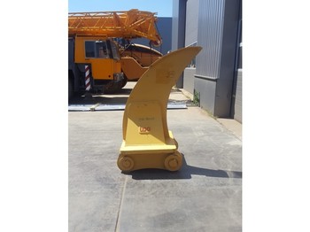 ريبر Caterpillar Ripper fits 349D2L 50 Ton excavator