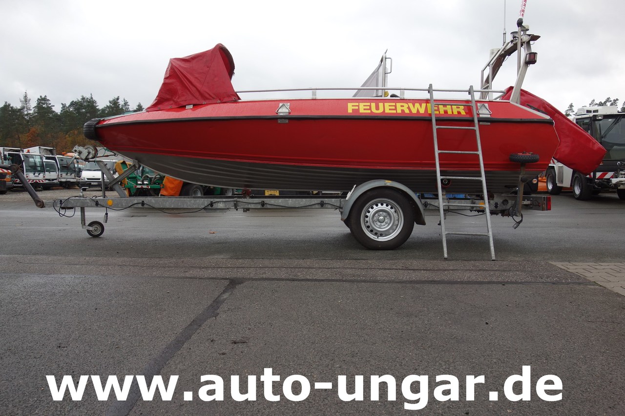 سيارة إطفاء Buster Boot Fiskas RTB Alu Feuerwehrboot Mehrzweckboot Buster L Fiskars 50PS mit Anhänger: صورة 19