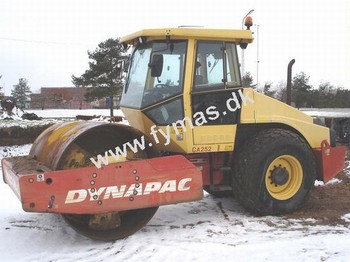 Dynapac CA252 D / LN - مدحلة