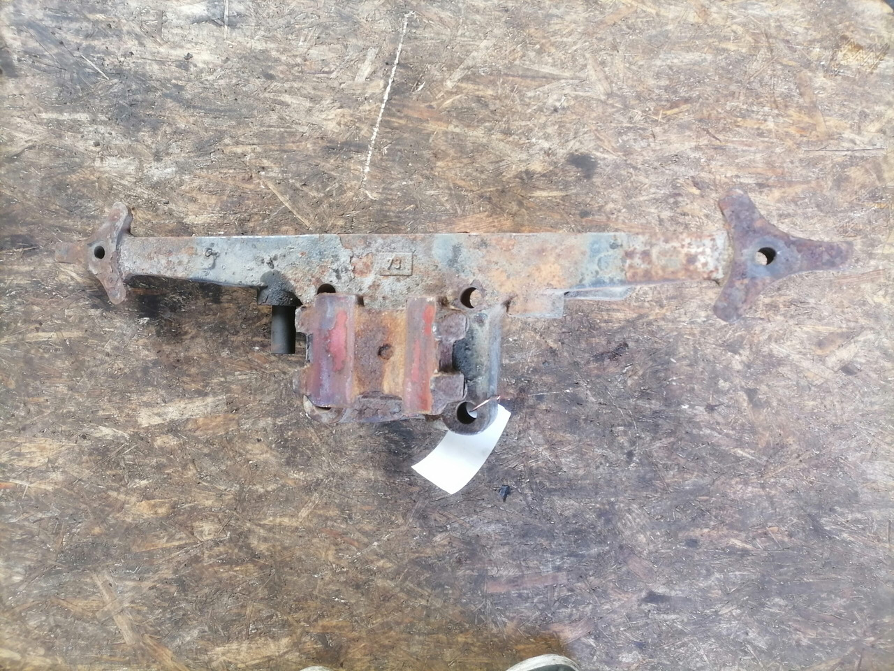 المحور و قطع الغيار - شاحنة DAF Air suspension bracket 1253154: صورة 4