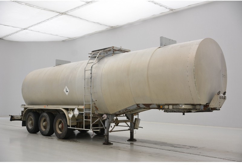 نصف مقطورة صهريج Fruehauf Bitumen tank trailer: صورة 2
