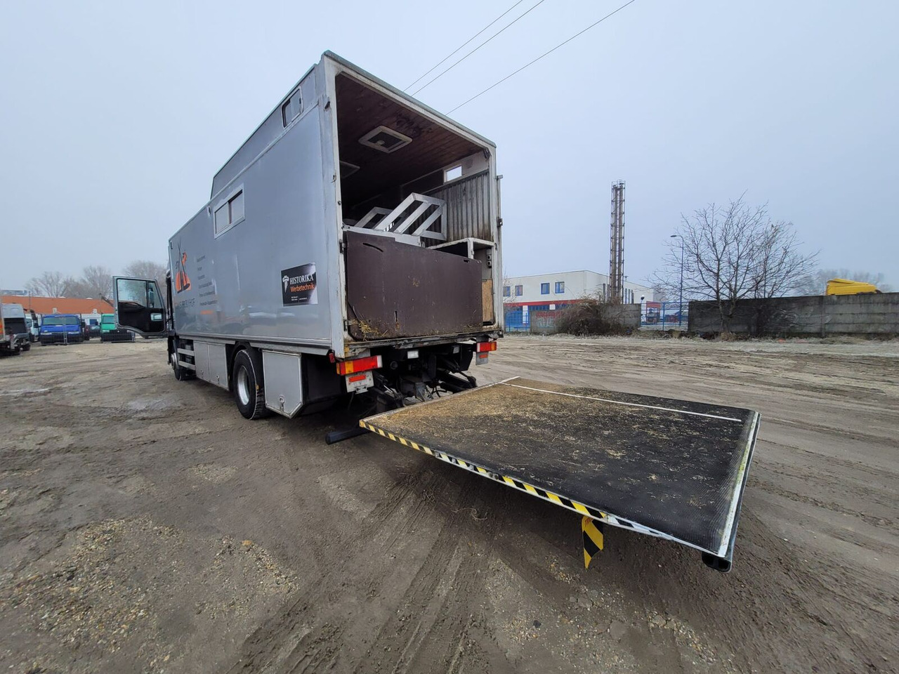 شاحنة نقل خيل IVECO Eurocargo 190 E 38 - 4 horses transporter: صورة 10
