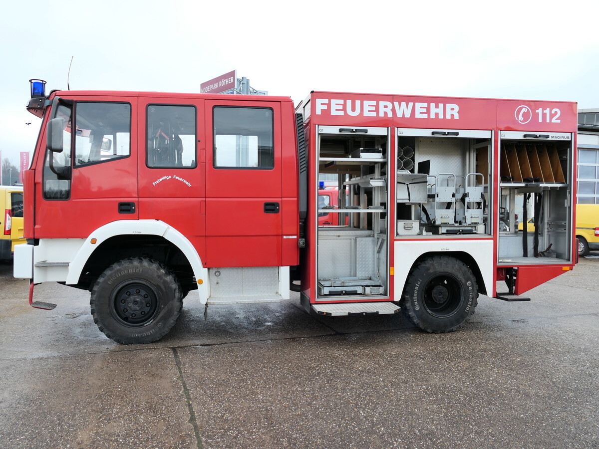 سيارة إطفاء IVECO FF 95 E 18W LF 8/6 DoKa 4X4 SFZ FEUERWEHR Löschf: صورة 12