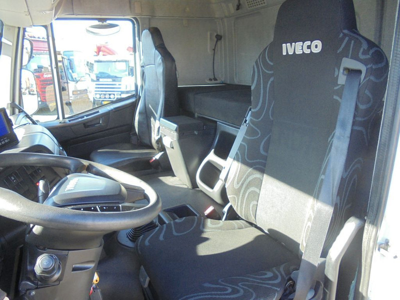 شاحنة الشفط Iveco Trakker 450 + Euro 5 + Zandzuiger + Manual + 6x4 + Remote: صورة 4