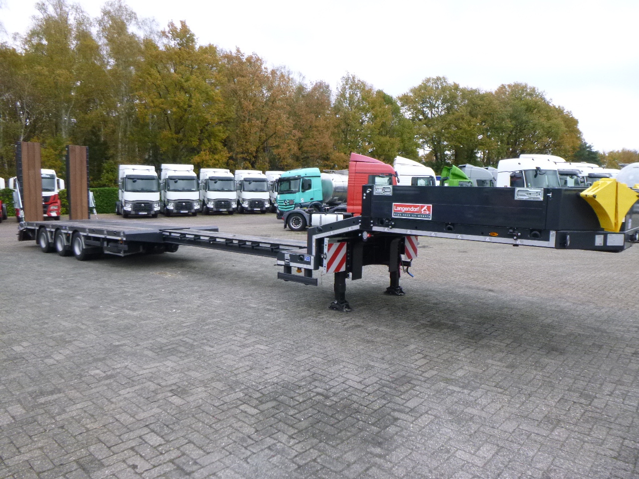 جديدة عربة منخفضة مسطحة نصف مقطورة Langendorf 3-axle semi-lowbed trailer 48T ext. 13.5 m + ramps: صورة 14