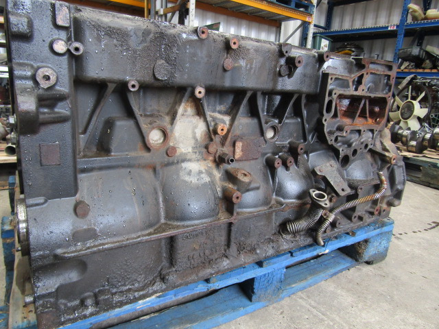 المحرك و قطع الغيار - شاحنة MAN TGS/TGX D2066 ENGINE BLOCK & PISTONS (CRANK DAMAGE) P/NO 51-01101-3437: صورة 2