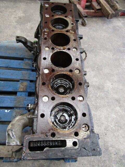 المحرك و قطع الغيار - شاحنة MAN TGS/TGX D2066 ENGINE BLOCK & PISTONS (CRANK DAMAGE) P/NO 51-01101-3437: صورة 4