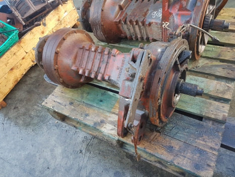 المحور الخلفي Massey Ferguson 698t, 690, 575, Rear Axle Housing Right Assy 1666935m1: صورة 4