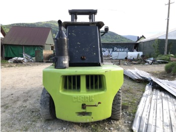 رافعة شوكية أمامية رباعية العجلات CLARK C500-YB-155D
