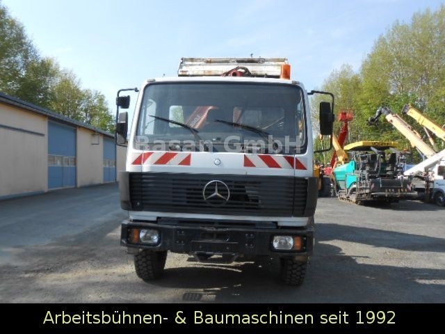 شاحنة قلاب, شاحنة كرين Mercedes-Benz 1717 AK Kipper Allrad mit Kran: صورة 25