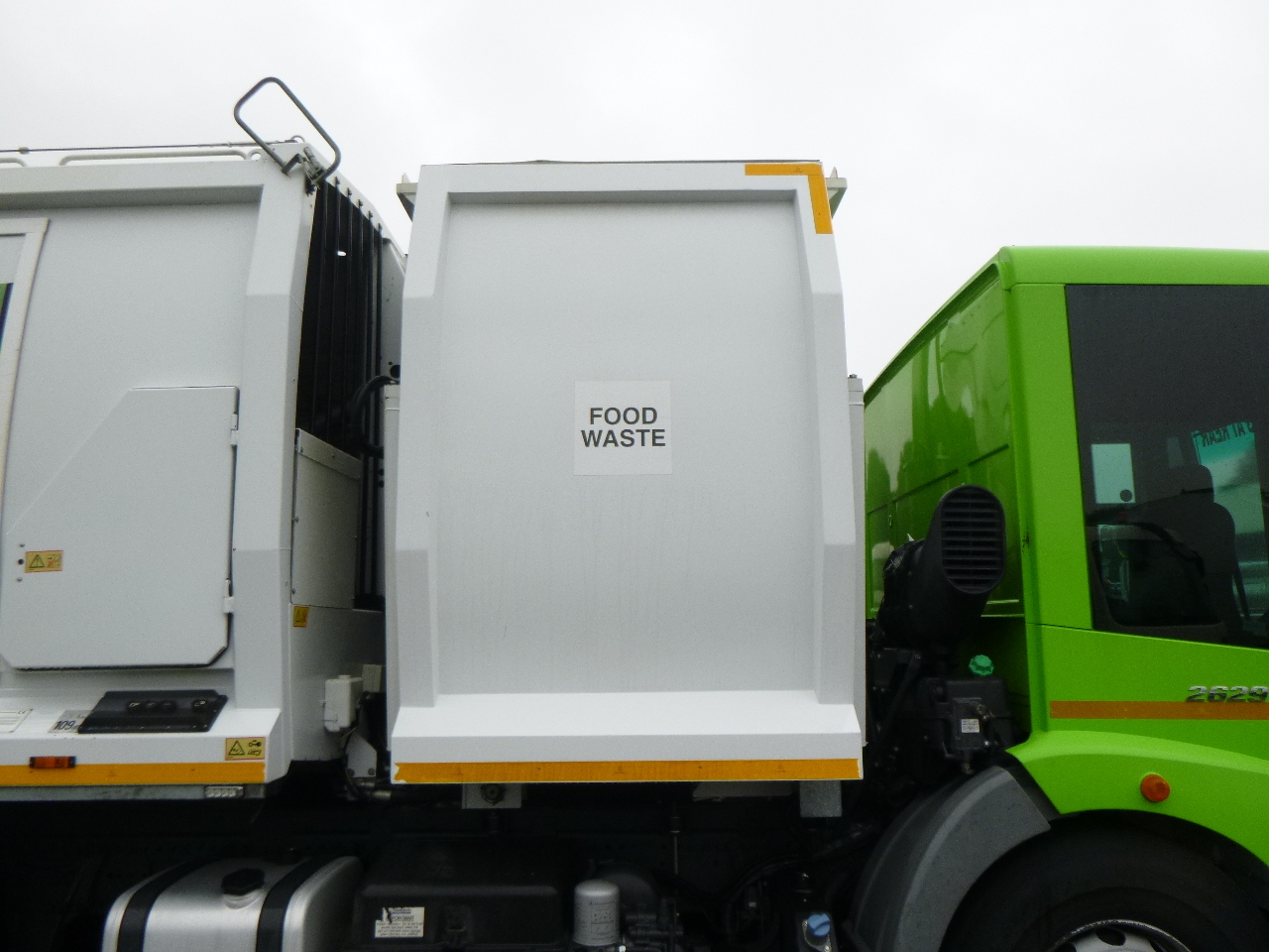 شاحنة النفايات Mercedes Econic 2629 RHD 6x2 Geesink Norba refuse truck: صورة 6