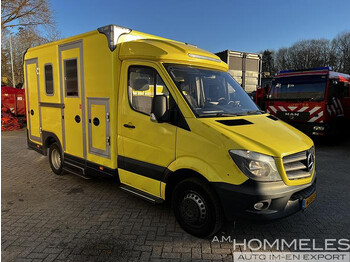 سيارة اسعاف Mercedes-Benz 519 ambulance