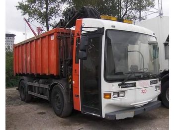 GINAF
  - شاحنة النفايات