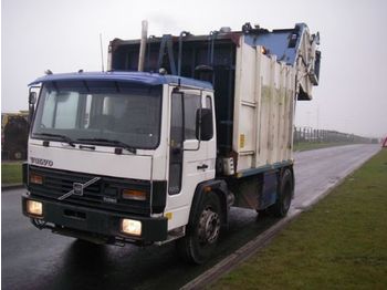 Volvo FL 616 4X2      8M3 - شاحنة النفايات