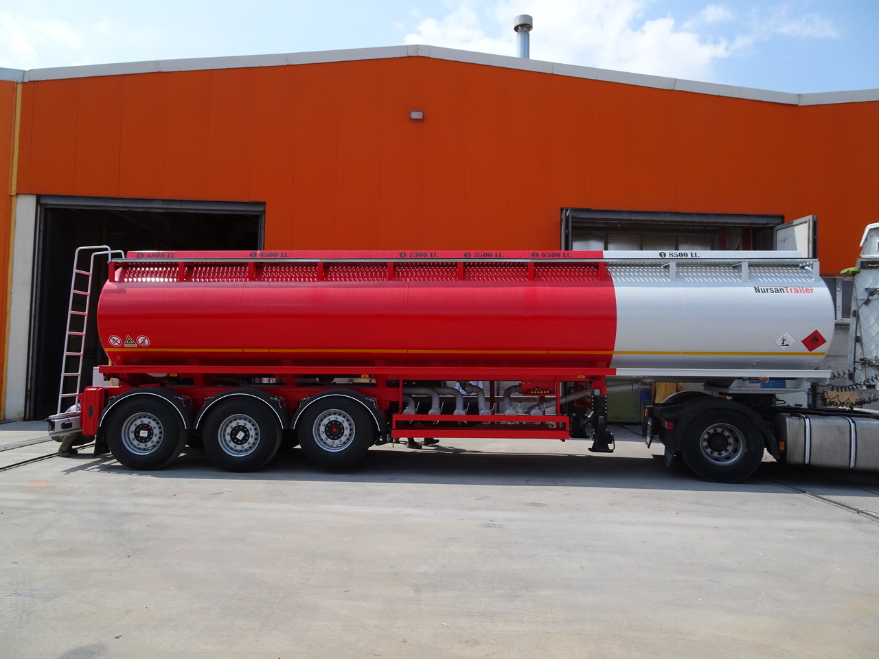جديدة نصف مقطورة صهريج لنقل الوقود NURSAN Steel Fuel Tanker: صورة 4