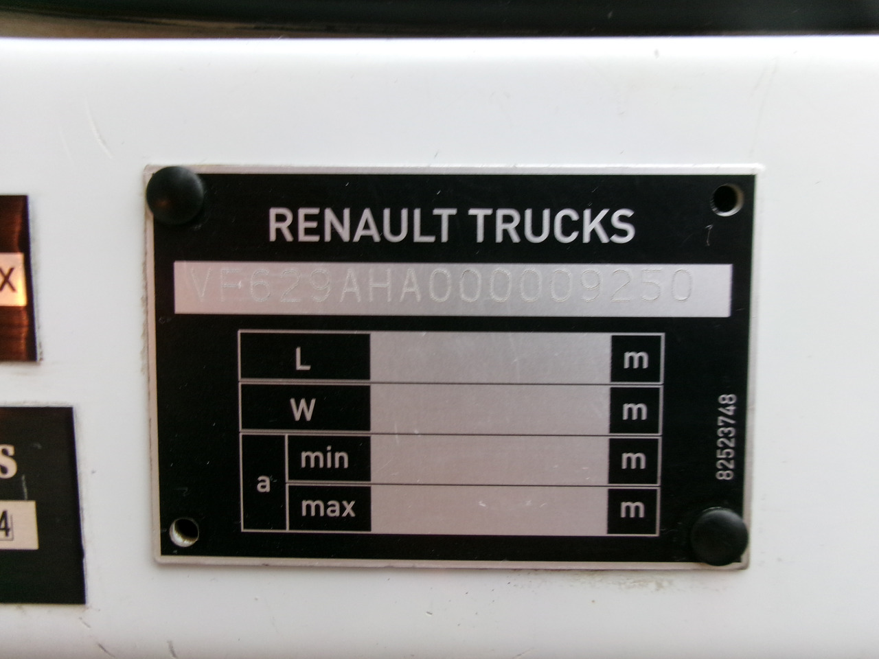 شاحنة صهريج لنقل الوقود Renault Premium 260 4x2 fuel tank 13.8 m3 / 4 comp: صورة 37