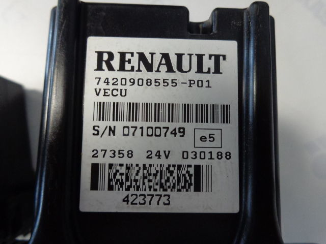 وحدة تحكم الكتروني - شاحنة Renault VECU control units 7420908555,7420758802,7420554487,7420554487,: صورة 8