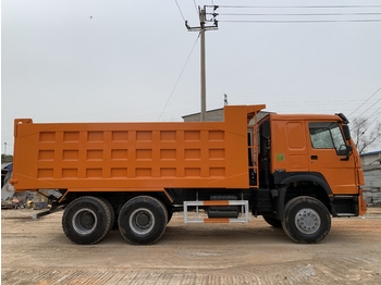 شاحنة قلاب لنقل المعدات الثقيلة SINOTRUK Howo 371 Dump truck: صورة 2