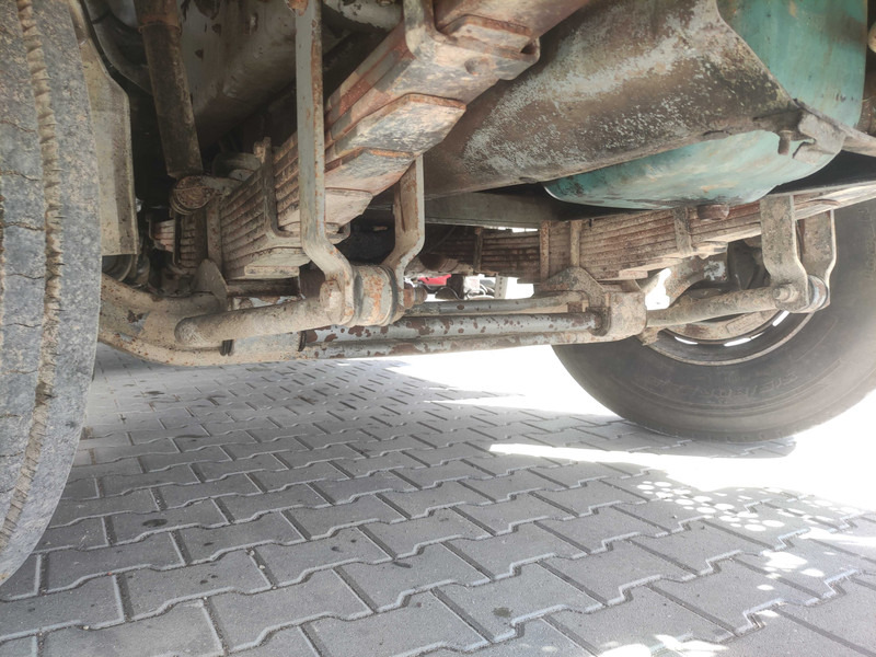 شاحنة خلاطة خرسانة Scania 113 concrete mixer truck: صورة 12