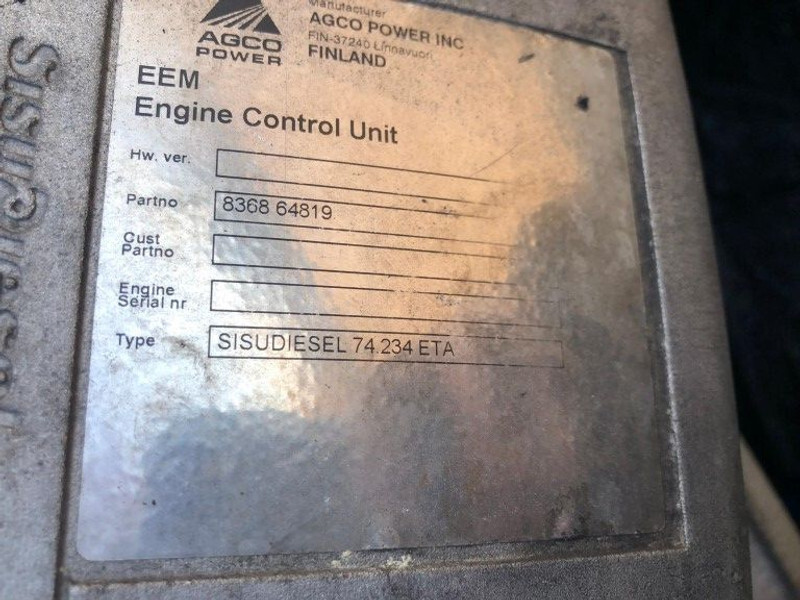 محرك Sisu Valmet Diesel 74.234 ETA 181 HP diesel enine with ZF gearbox: صورة 4