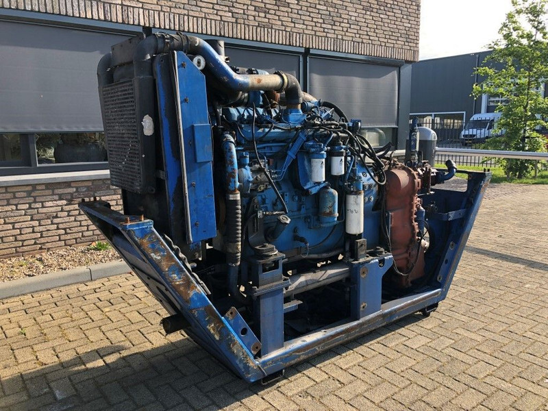 محرك Sisu Valmet Diesel 74.234 ETA 181 HP diesel enine with ZF gearbox: صورة 13