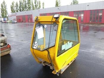  Cabin to suit Manitou MT1235 - كابينة