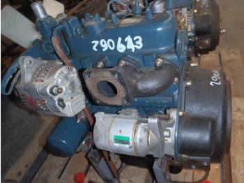 Kubota D722 - محرك