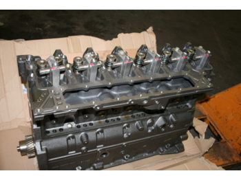 Cummins 6BTA 5,9 C / Komatsu S6D102 - المحرك و قطع الغيار