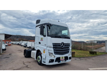 وحدة جر MERCEDES-BENZ Actros 1842