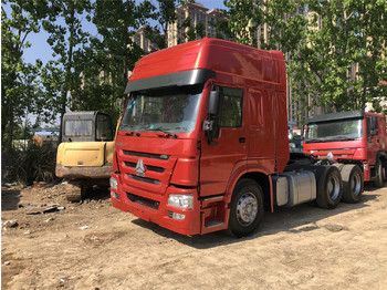 SINOTRUK Howo trucks 371 375 - وحدة جر