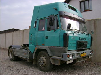  TATRA T815 4x4 - وحدة جر
