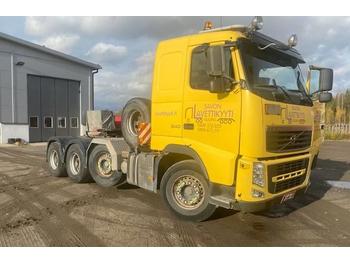 وحدة جر Volvo FH13, 8x4