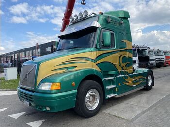 وحدة جر Volvo NH 12.460 4X2 - NH 460