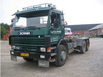 SCANIA 92 H IC - شاحنات الحاويات / جسم علوي قابل للتغيير شاحنة