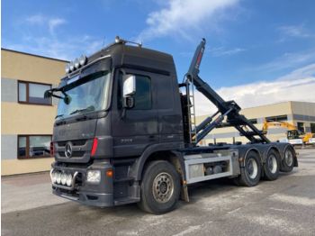 شاحنة ذات خطاف MERCEDES-BENZ Actros 3351