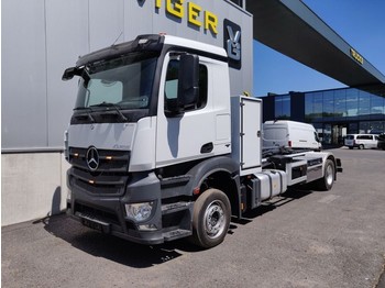 شاحنة ذات خطاف Mercedes-Benz Antos 1833 + Containersysteem