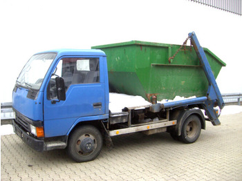 شاحنة نقل المخلفات MITSUBISHI