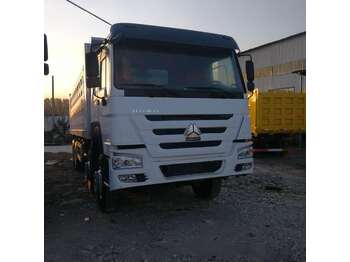 شاحنة قلاب SINOTRUK HOWO 8X4