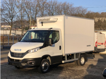 شاحنة مُبرّدة للتوصيل IVECO Daily