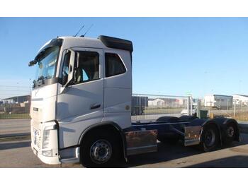 شاحنة هيكل كابينة Volvo FH540 6x2 serie 4462 Euro 6: صورة 1