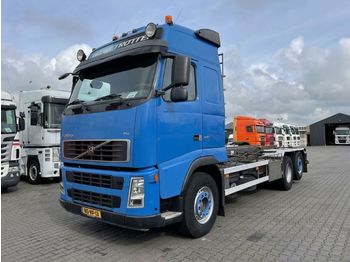 شاحنة - نظام الكابلات Volvo FH 440 6X2 Globetrotter Euro 5: صورة 1