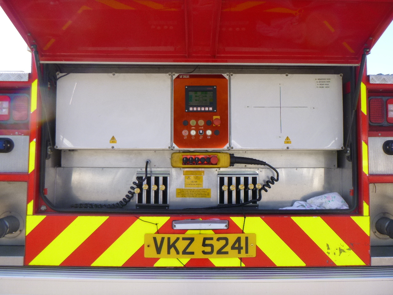 سيارة إطفاء Volvo FM9 340 6x2 RHD Vema 333 TFL fire truck: صورة 17