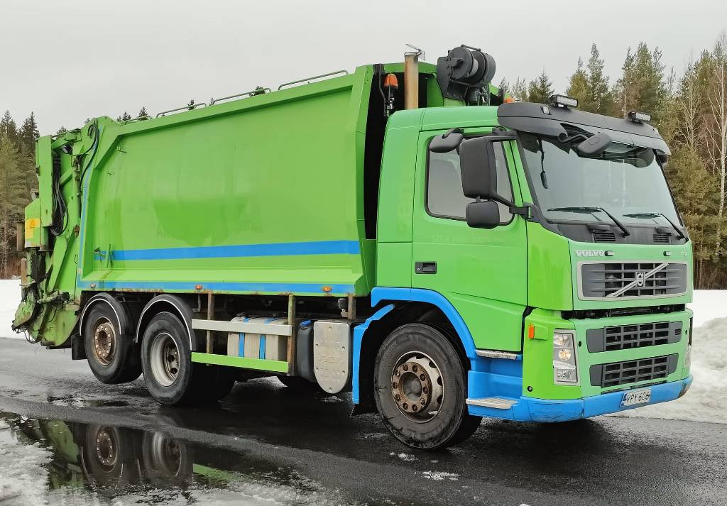شاحنة النفايات Volvo FM 9 340: صورة 2