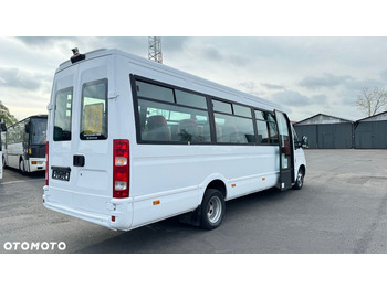  Irisbus Iveco Daily / 23 miejsca / Cena 112000 zł netto - حافلة صغيرة: صورة 4