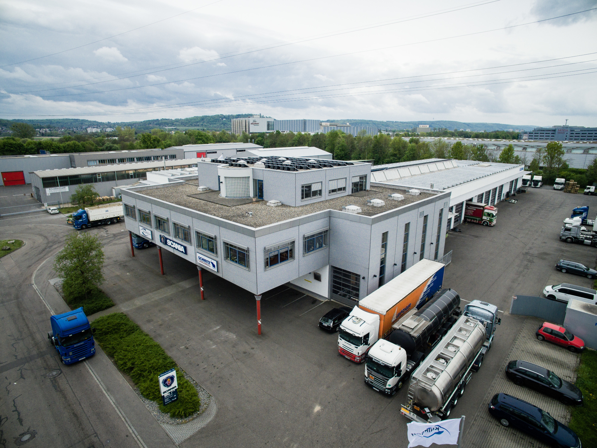 Knirsch Kraftfahrzeuge GmbH undefined: صورة 2