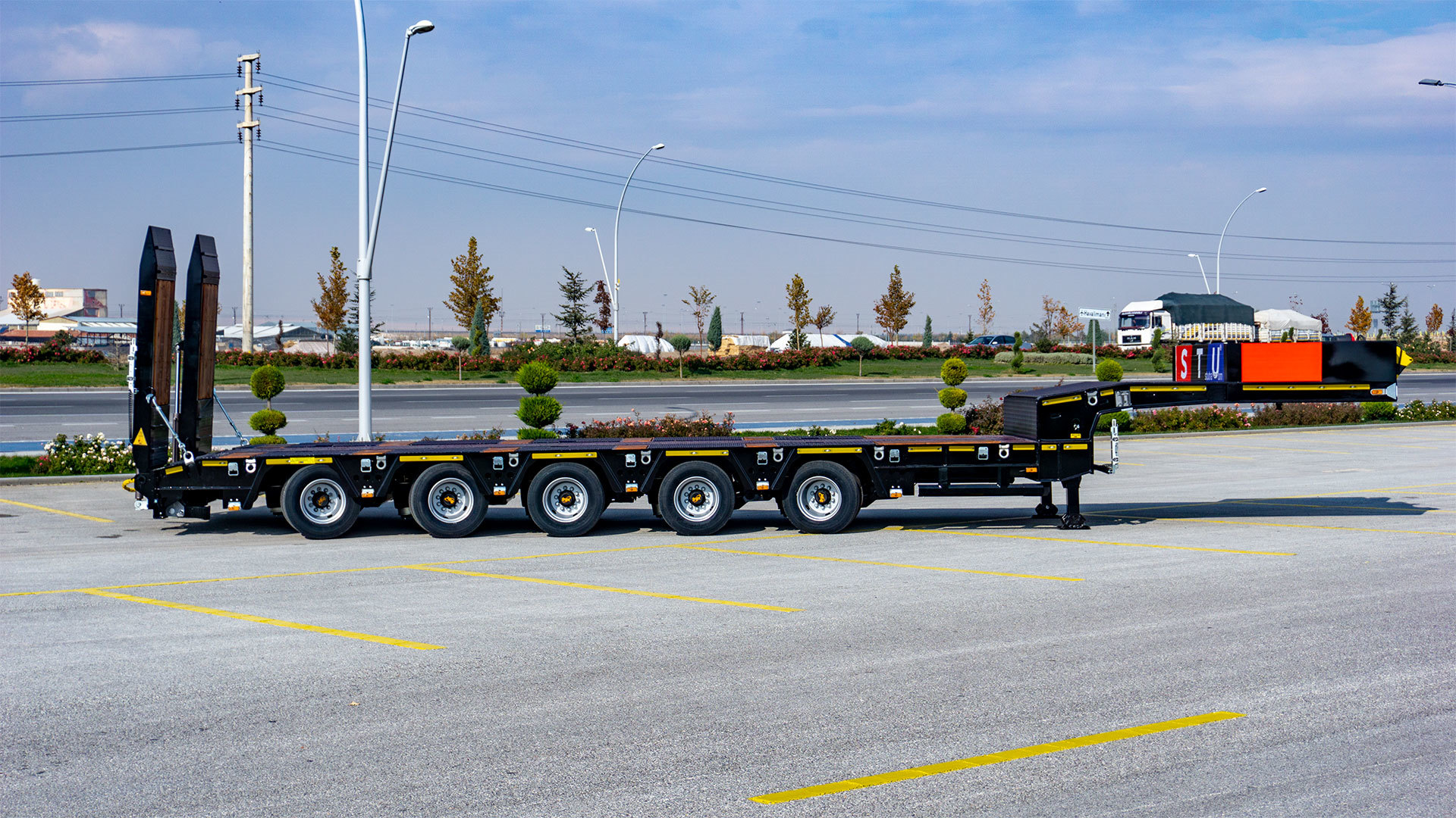 STU TRAILER DORSE ITHALAT IHRACAT LTD. STI. undefined: صورة 9