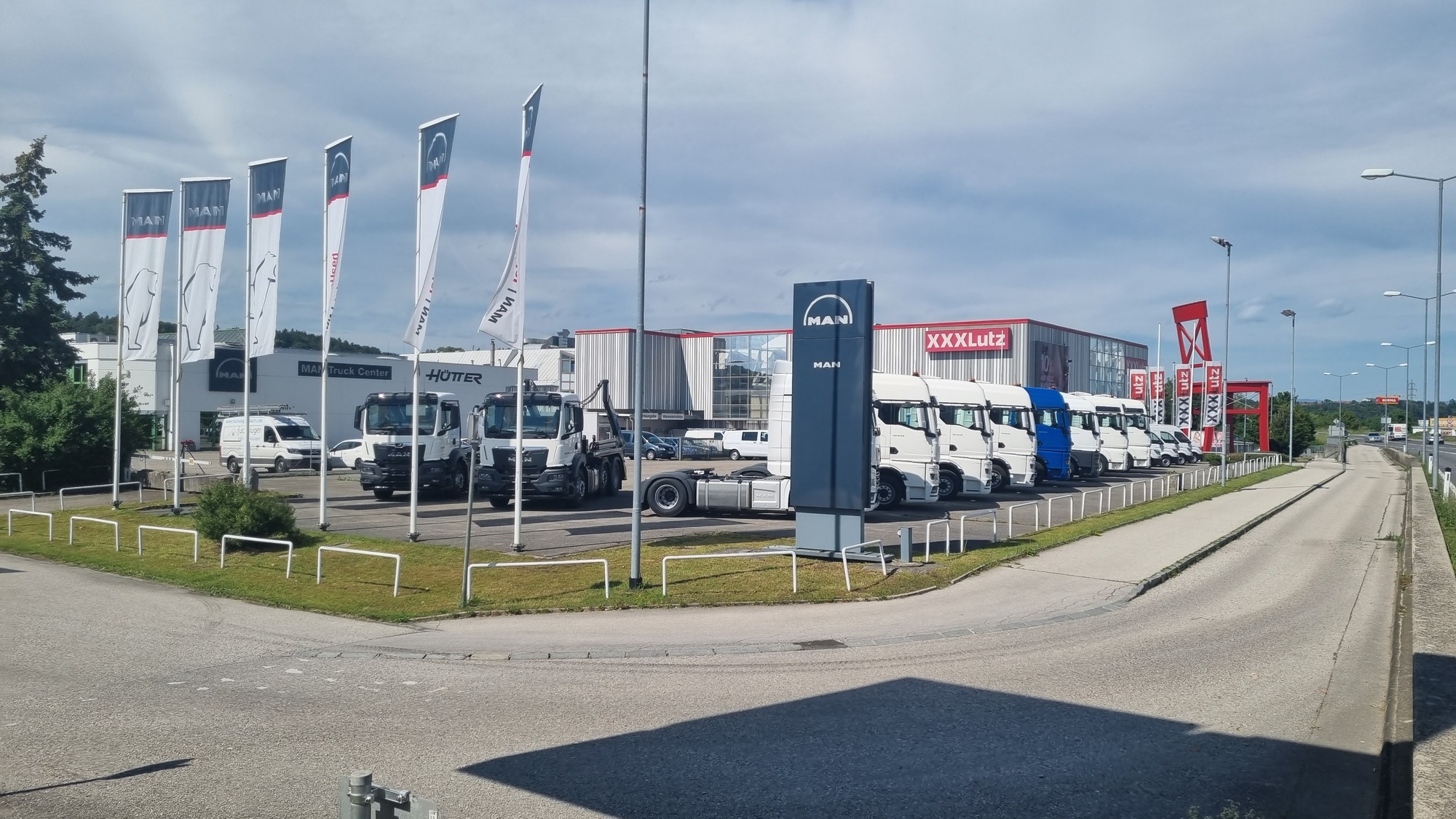 Hütter Ges.m.b.H undefined: صورة 3