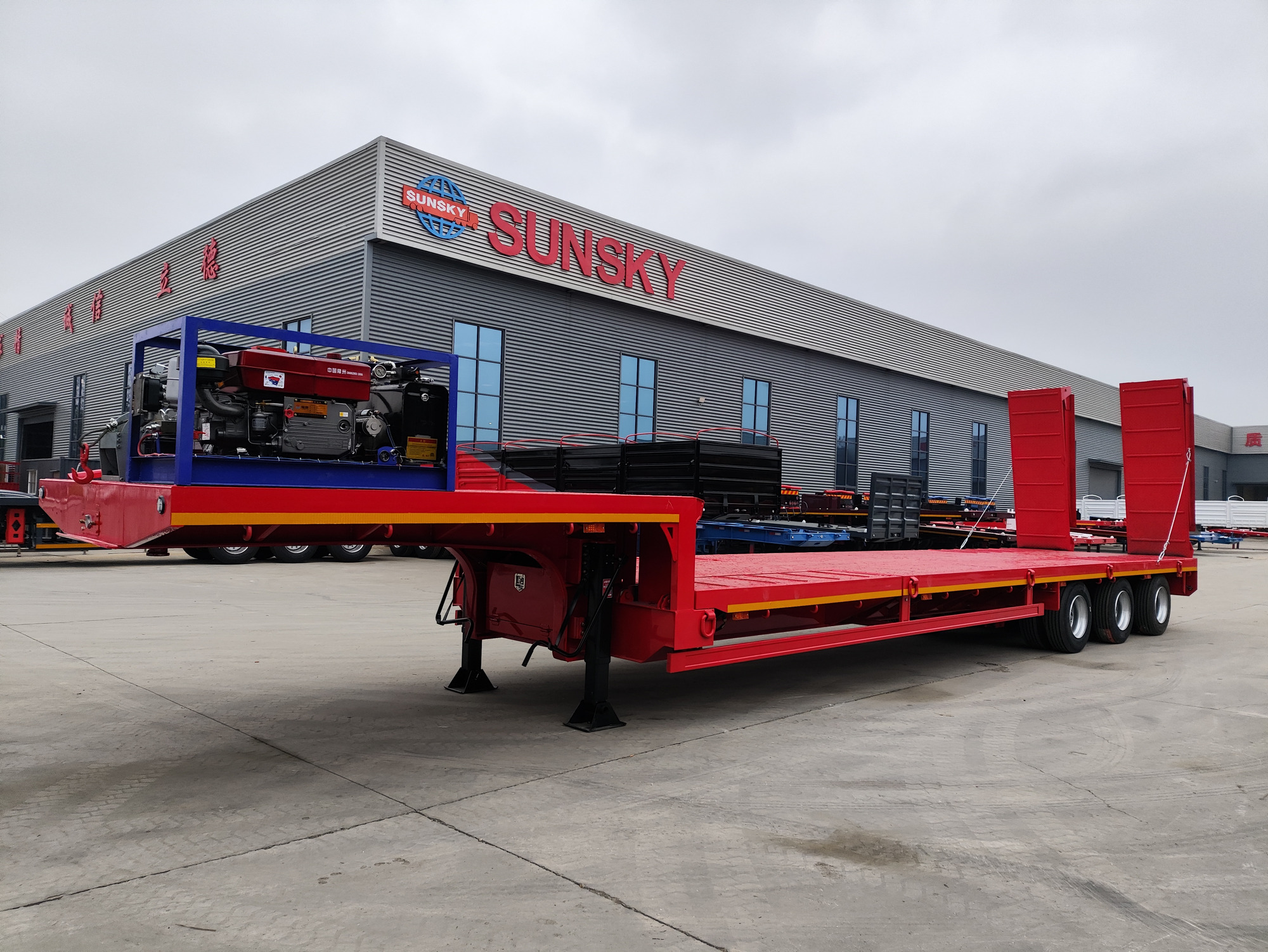 Xiamen Sunsky Vehicle Co.,Ltd - وحدات جر SINOTRUK - سنة: 2022, علبة السرعة: يدوي undefined: صورة 15